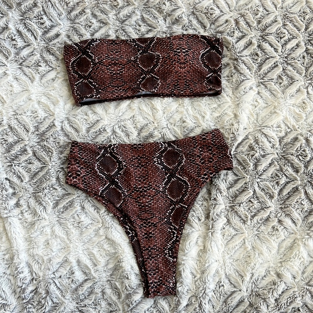 Snake 🐍 print 2 piece